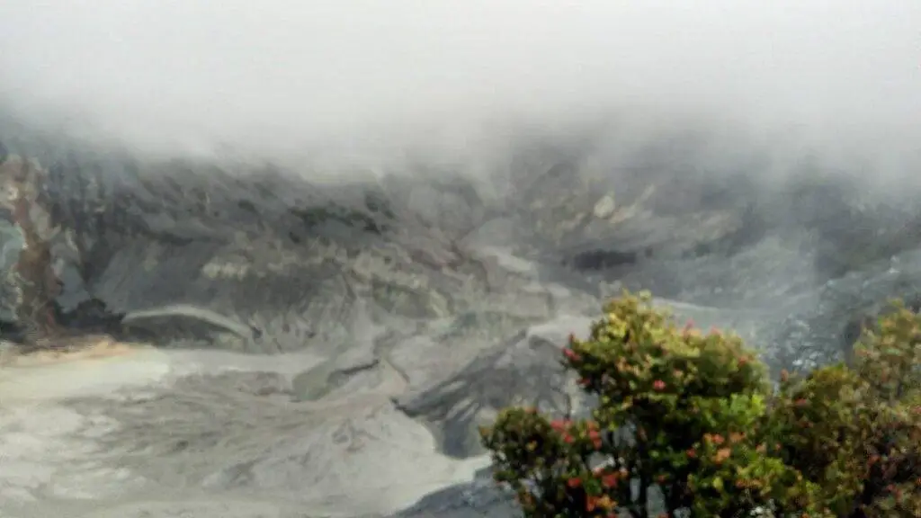 Tangkuban Perahu