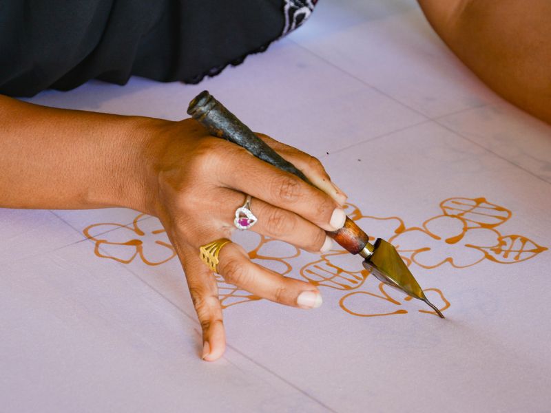 Flower Design for Batik: Motifs & Easy DIY Project