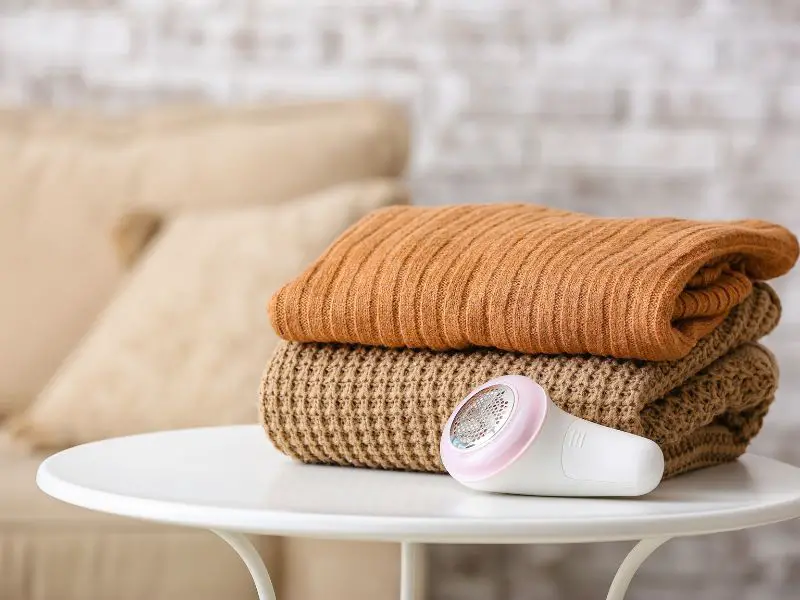 Do Fabric Shavers Ruin Clothes? (If You're Not Careful)