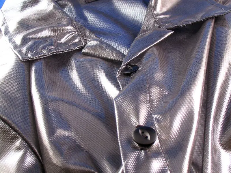 Can Polyester Get Wet? The Truth About This Common Fabric