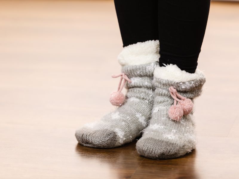 Wool Slipper Socks with Grippers (Warm & Anti-Slip)